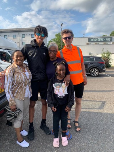 Annette, Solomon, Yvonne, Sienna & Tim